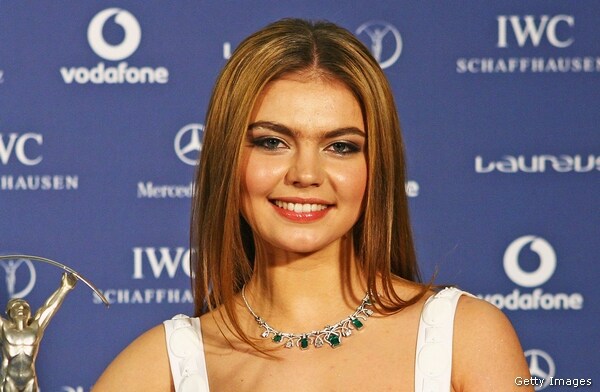Alina Kabaeva, Putin's Rumored Lover, To Light Olympic Torch?