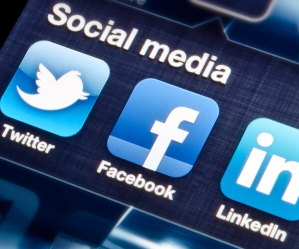 Advertisers Agree Deal With Social Media on Steps to Curb Harmful Content