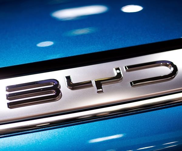 Berkshire Hathaway Accelerates Sales of China's BYD