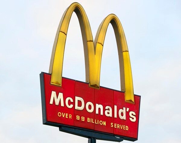 Chinese Accuse McDonald's of Supporting Taiwan Independence