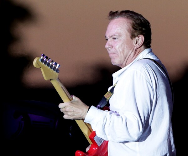 David Cassidy Performs Last Concert After Announcing Dementia Diagnosis