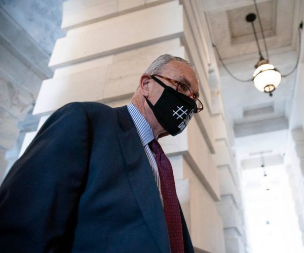 Schumer Vows to Keep US Senate in Session until Infrastructure Bill Passes