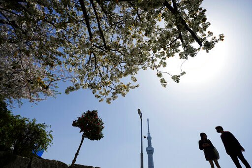 Japan to Put Osaka, 2 Other Areas under Virus Semi-emergency