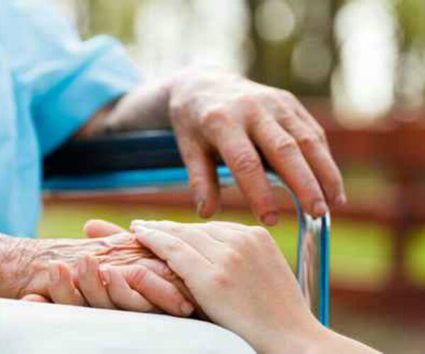 Caregiver Survival Guide: 5 Tips for Coping With Loved One's Illness