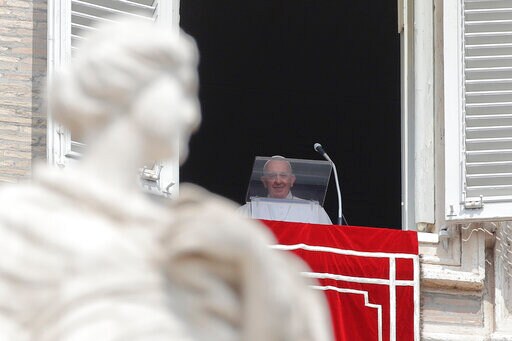 Pope Names 13 New Cardinals, Including 2 Who Help Migrants