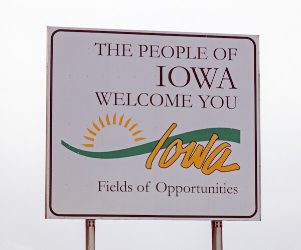 Iowa Tops Best States Ranking, Boosted by Infrastructure
