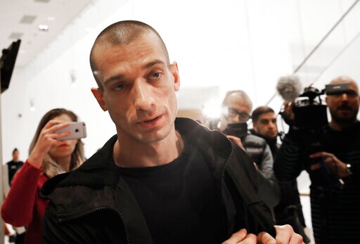 French Officials Probe Man Who Toppled Paris Mayor Hopeful