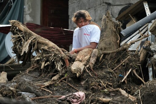 A Philippine Town in the Shadow of a Volcano Is Hit by Landslides it Wasn't Prepared for