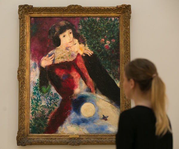 Marc Chagall 'Les Amoureux' Auction Sets Record at $28.5M