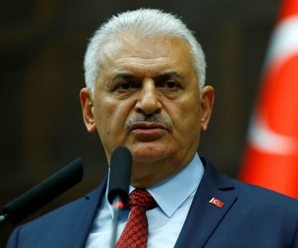 Turkey's Premier Calls on Opposition to Respect Referendum