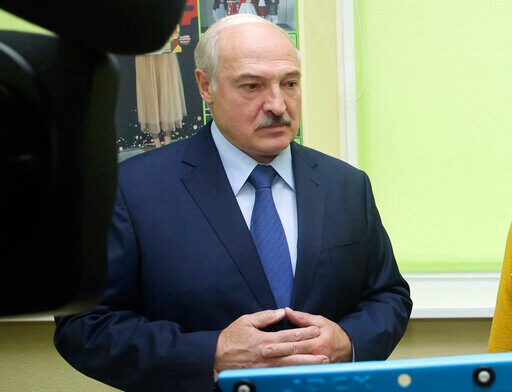 Detentions Resume in Belarus as Students Take to the Streets