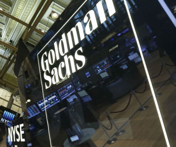 Goldman Plots Return to Banking Growth Mode with Hires, Investments