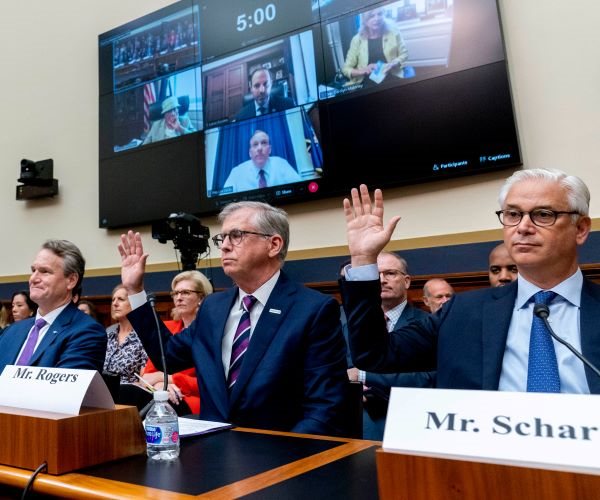 Wall Street CEOs Return to Capitol Hill as Election Looms