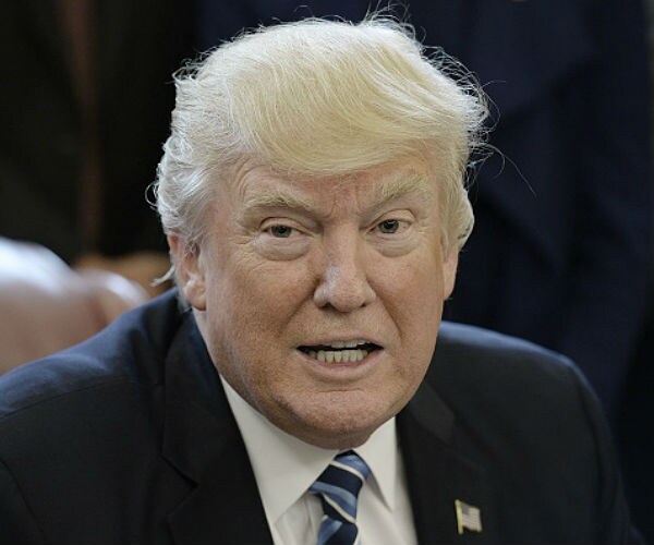 Trump: US GDP Growth of 4 to 5 Percent Achievable Over Time