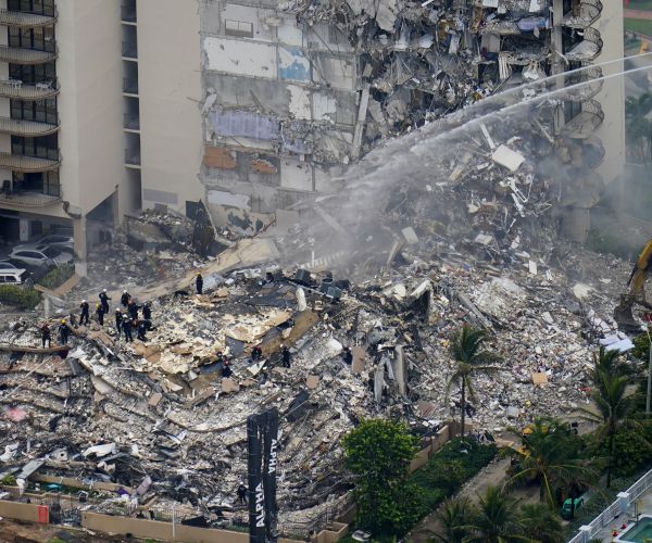 Miami Herald: Evidence Of Extensive Corrosion In Collapsed Condo