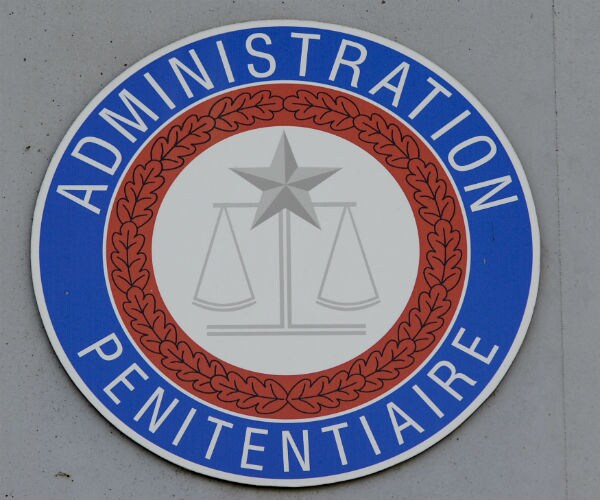 France Expels 'Mentor' of 2015 Jihadist Attackers to Algeria