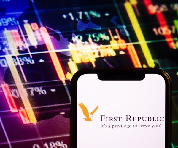 First Republic Unable to Shake Depositor Anxiety