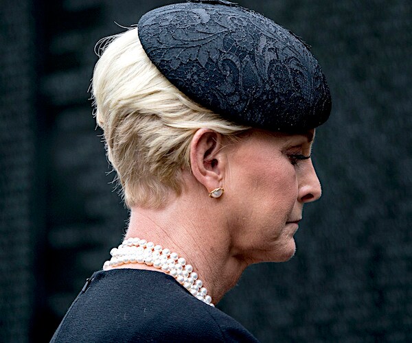 'Cindy McCain Didn't Really Want John's Senate Seat'