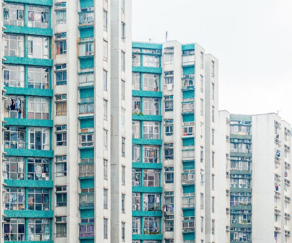 Housing Approaches a Record, but Not for Expansion