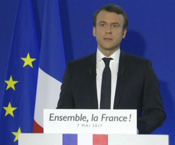 France's Macron Tells Trump He's Worried About Middle East Stability