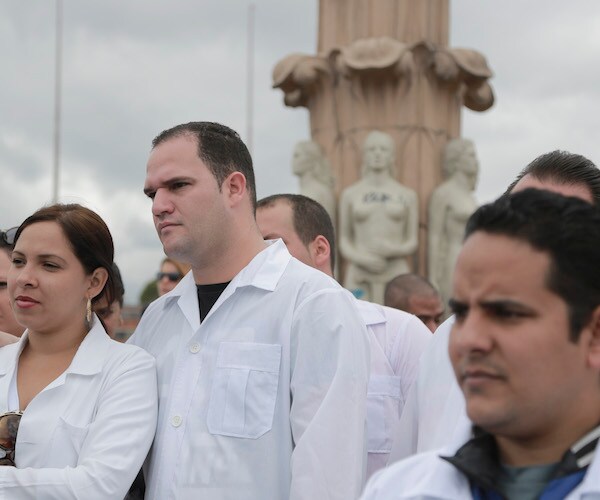 Report: Obama Order Has Cuban Medical Missionaries Stuck in Limbo in Colombia