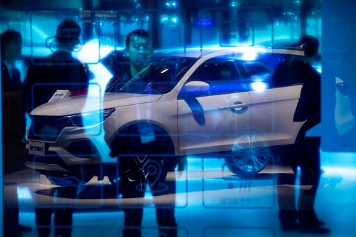 China Auto Sales Growth Weakens in June amid Trade Battle