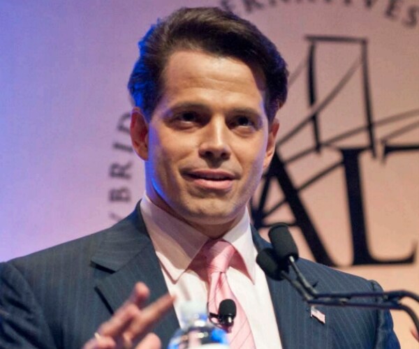 Scaramucci Sells SkyBridge Hedge Fund After Joining Trump