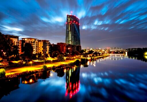 Eurozone Inflation Drops, Underlining Case for Stimulus