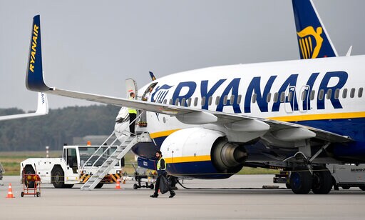 Ryanair Delays Growth Targets Due to Boeing Max Jet Trouble