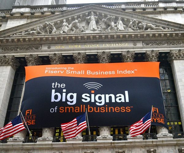 Stocks Climb as Megacaps Lead; Inflation Data on Deck