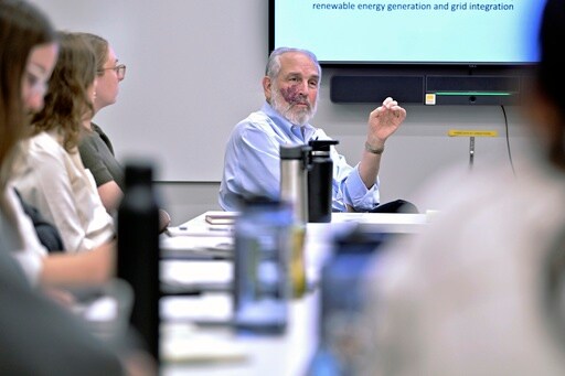 In a First, MIT Trains Students to Resolve Clean Energy Conflicts