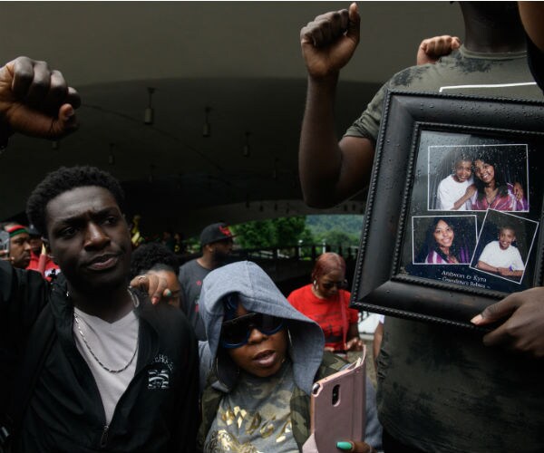 4 Arrested in Pittsburgh as Protest Calls for Justice After Police Shooting