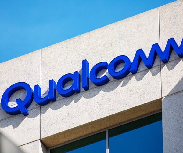 Qualcomm Sees Q3 Revenue Shy of Estimates, Shares Drop 6%