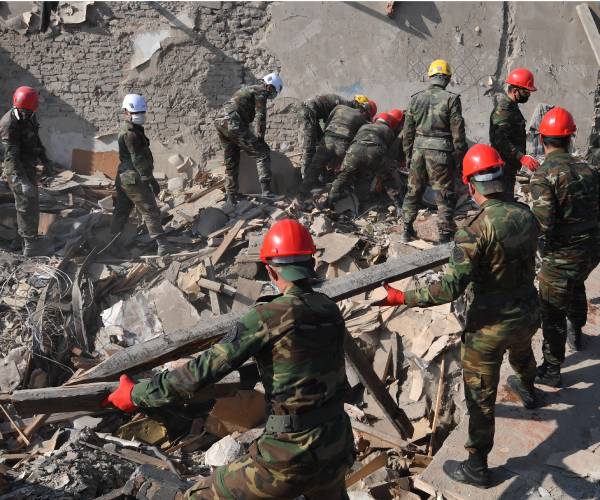 Armenia, Azerbaijan Agree to New Ceasefire