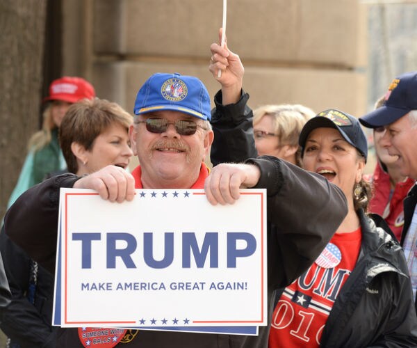 Deplorable Elites: Hillary's Contempt 