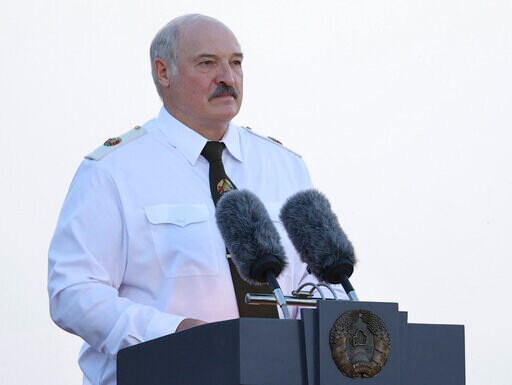 Belarus Cuts Cooperation on Migration with EU over Sanctions