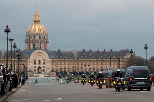 France Seeks Strategy Change to Reduce Troops in West Africa