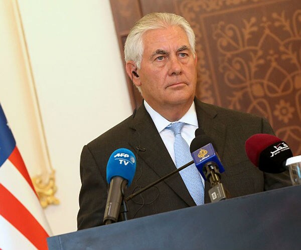 Diplomats Told Not to Tweet, Post on Tillerson's Exit