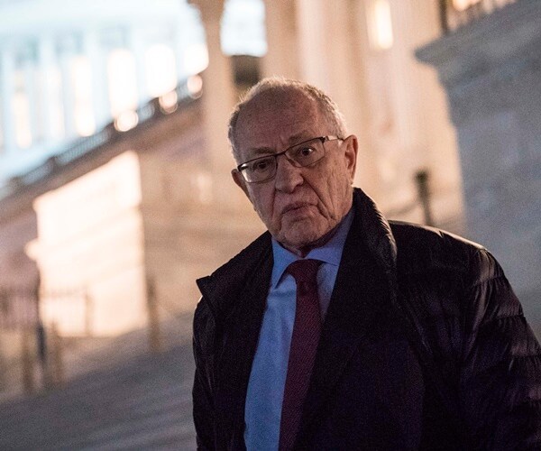alan dershowitz outside the capitol dome