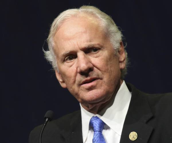 South Carolina Gov Gets Susan B. Anthony List's First 2022 Backing