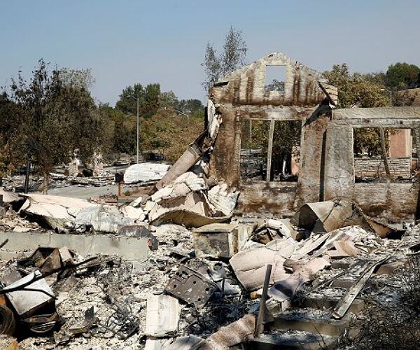 SF Chronicle: Trump Tweets While California Burns