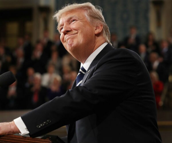 Trump to Push Pentagon Upgrade Aboard US Aircraft Carrier