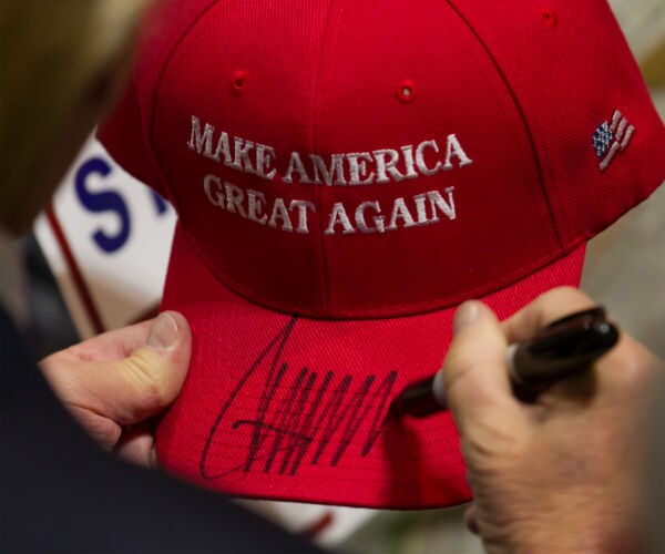NYC Electrician Claims Subway Attack Over His Trump Hat