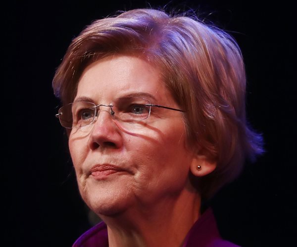 Democrat Elizabeth Warren Rejecting 'Big Money' Donations