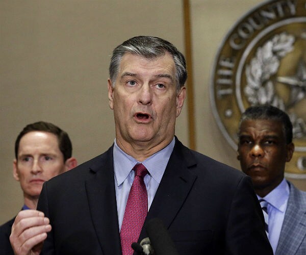 Dallas Mayor: Trump Would Hurt Us-Mexico Business Relations