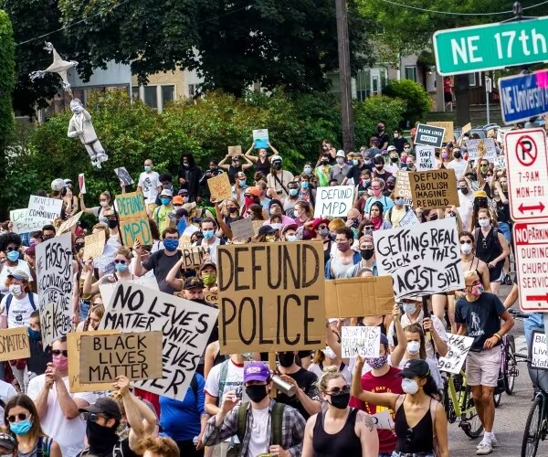 Minneapolis Settles Two Lawsuits Involving Ex-officer Who Killed George Floyd