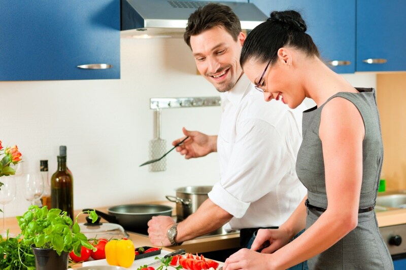 Cooking at Home Once a Week Slashes Dementia Risk