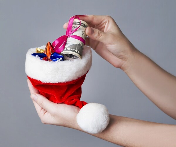 'Short Holiday Season' Is Just an Excuse for Panicking Retailers