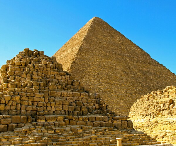 Cosmic Rays Spot Great Pyramid Mystery Chamber | Newsmax.com
