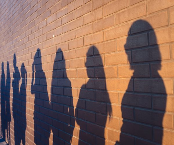 Unemployment Claims Fall to 269,000, Another Pandemic Low